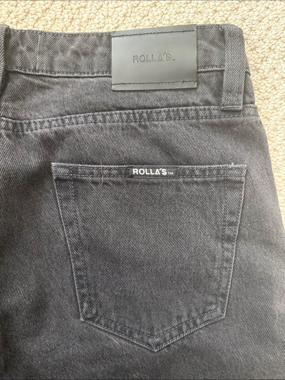ROLLA'S Relaxo Chop - Black Relaxed Men's Jeans with Raw Hem - Picture 5 of 6